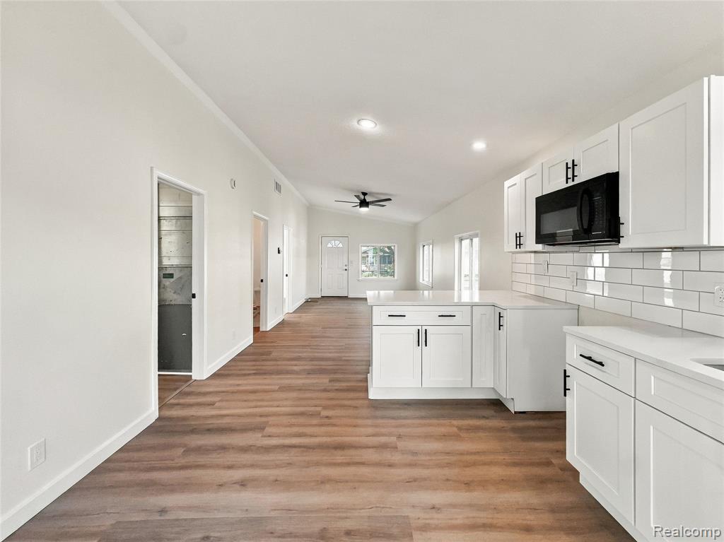 2034 Kenneth Street Property Photo 17