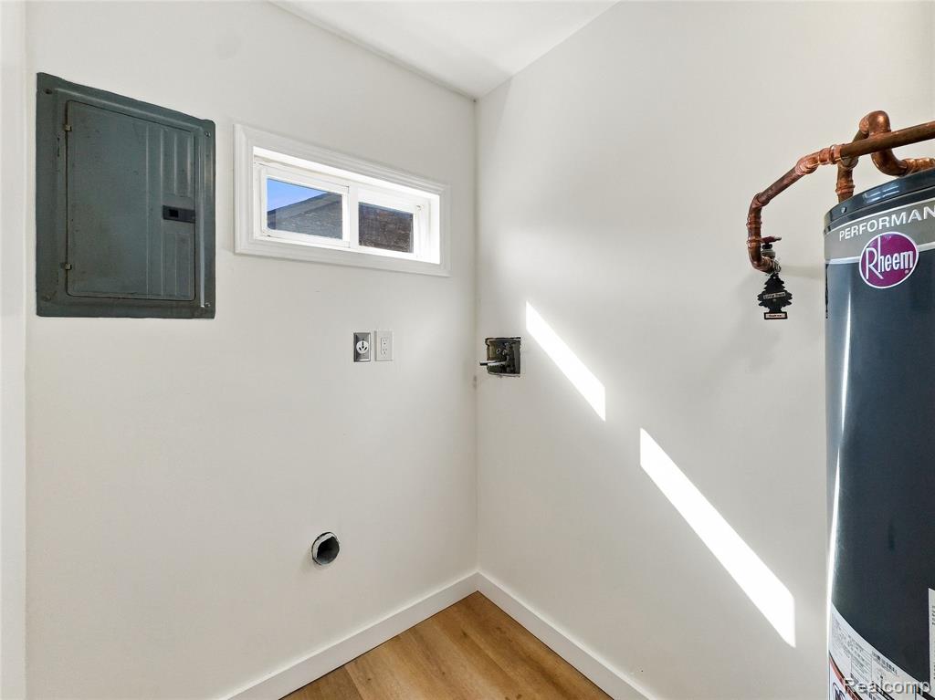 2034 Kenneth Street Property Photo 21