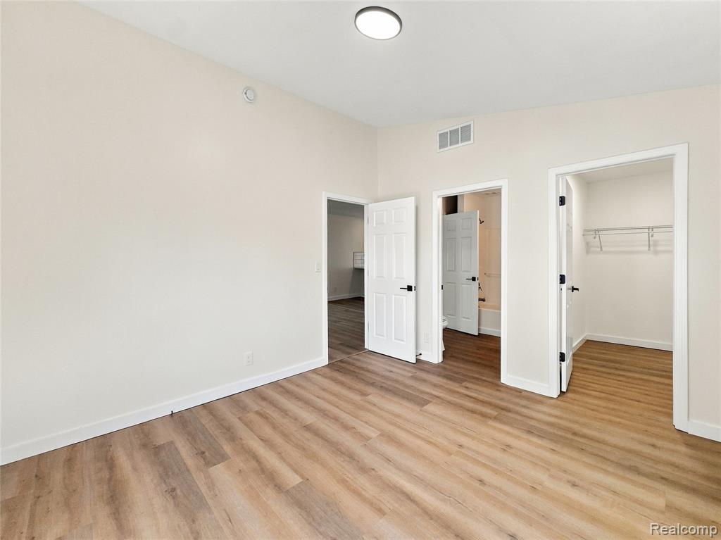 2034 Kenneth Street Property Photo 26