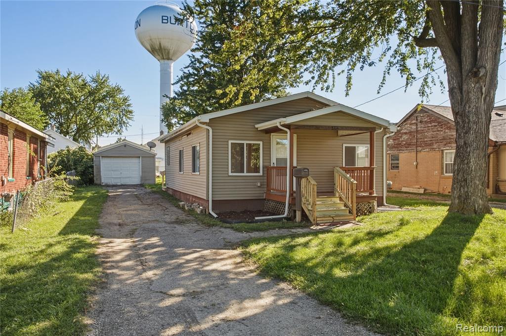 2034 Kenneth Street Property Photo 42
