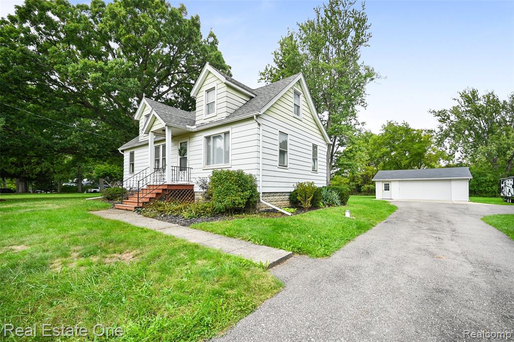 4233 Mccandlish Road Property Photo 1