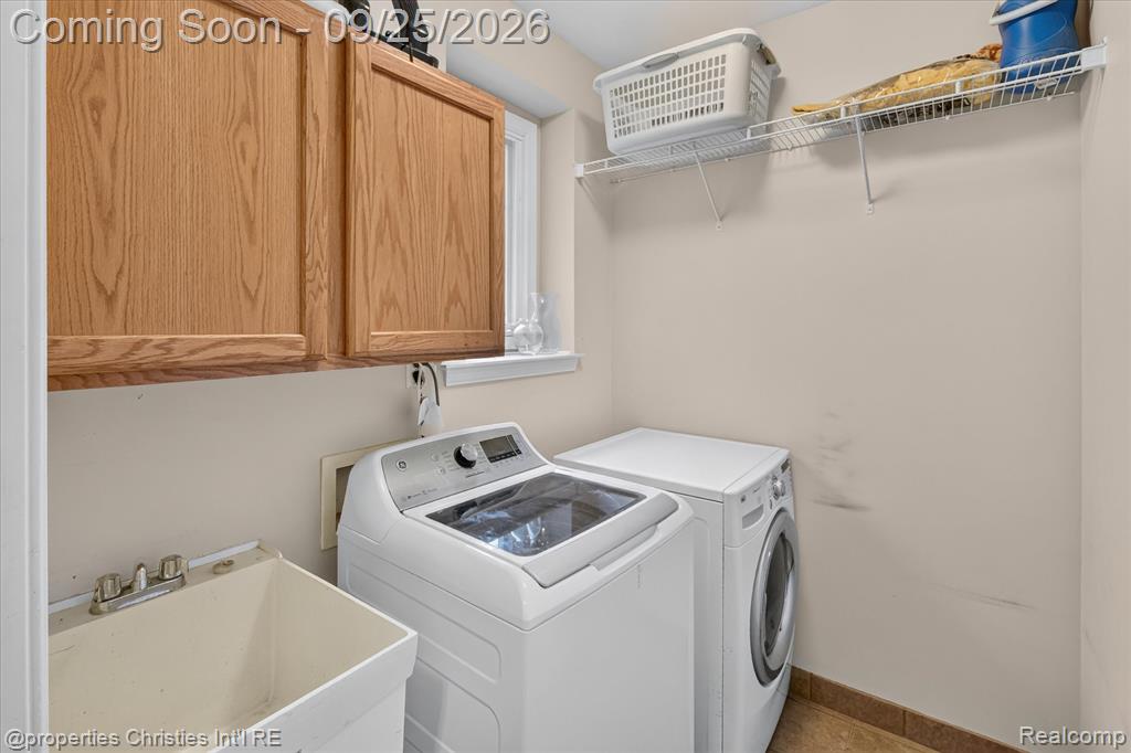 18032 Cascade Drive Property Photo 29