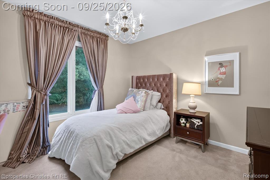 18032 Cascade Drive Property Photo 39