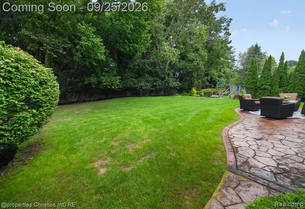 18032 Cascade Drive Property Photo 63