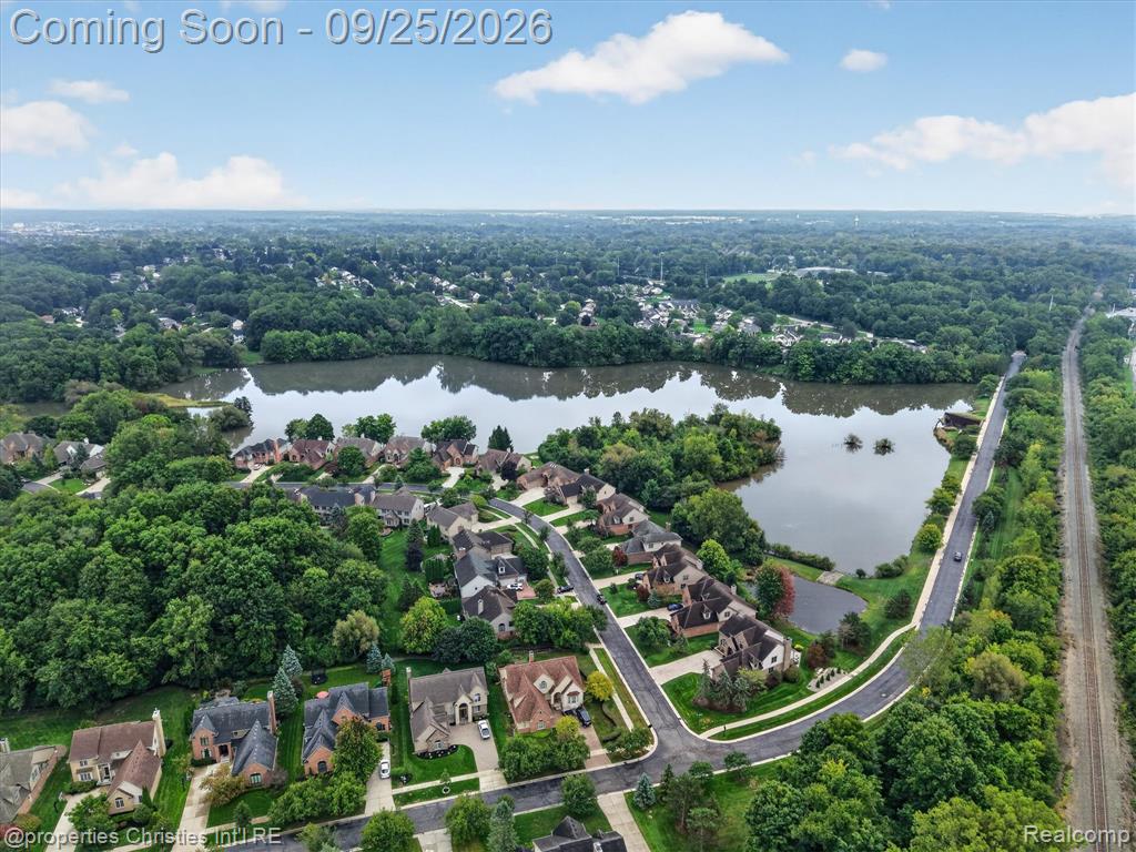 18032 Cascade Drive Property Photo 73