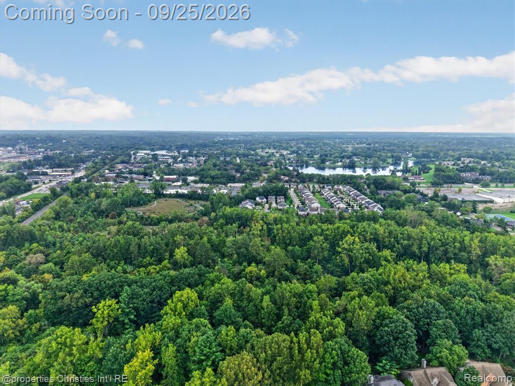 18032 Cascade Drive Property Photo 77