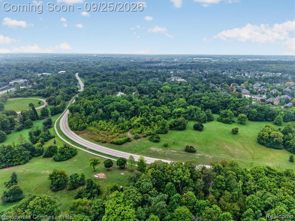 18032 Cascade Drive Property Photo 83