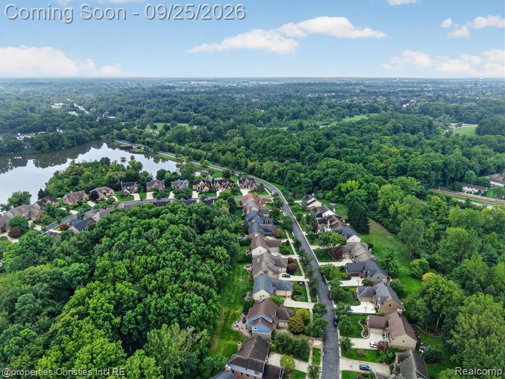 18032 Cascade Drive Property Photo 88
