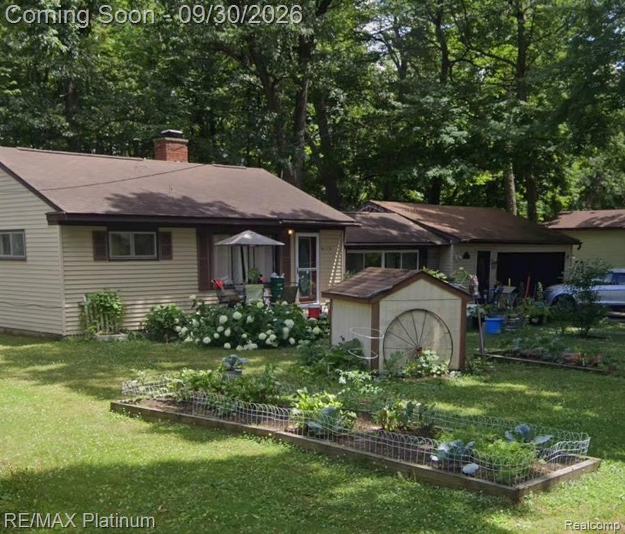 4770 Woodside Property Photo 1