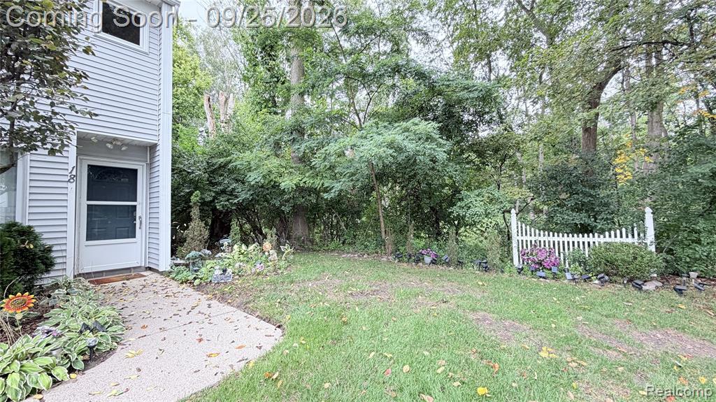 18 Rose Petal Court Property Photo 1