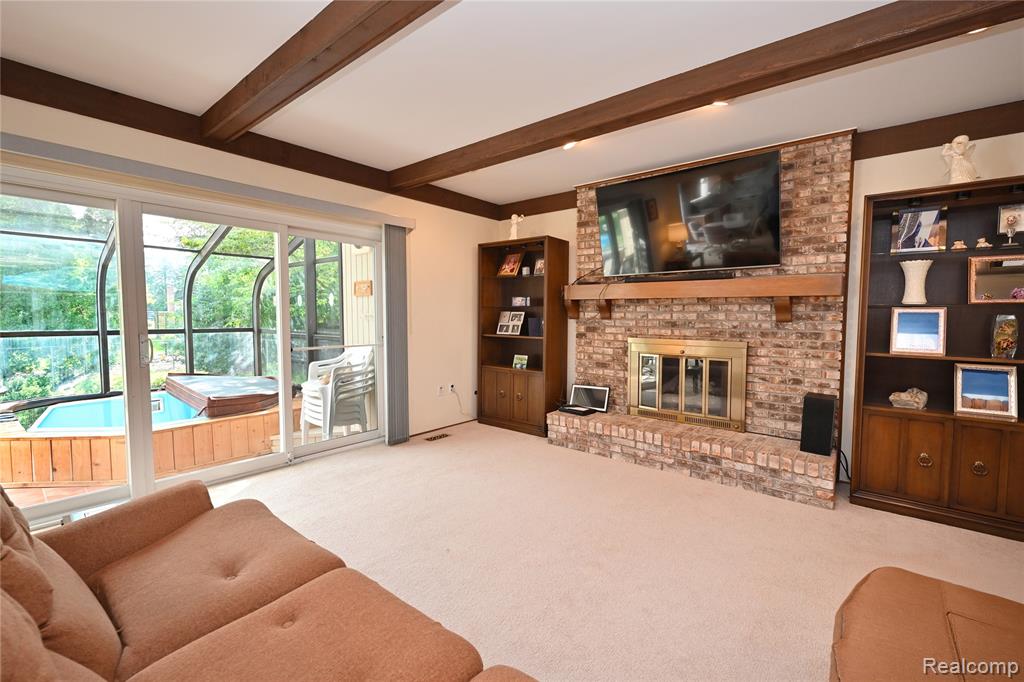5104 Prentis Drive Property Photo 14