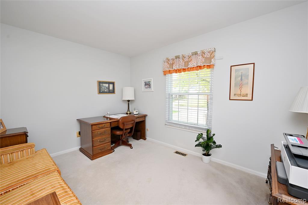 5104 Prentis Drive Property Photo 17