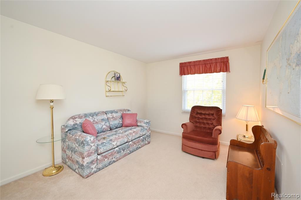 5104 Prentis Drive Property Photo 27