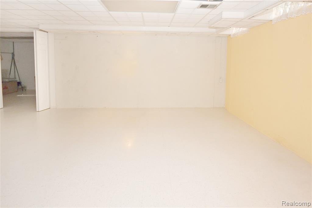 5104 Prentis Drive Property Photo 30
