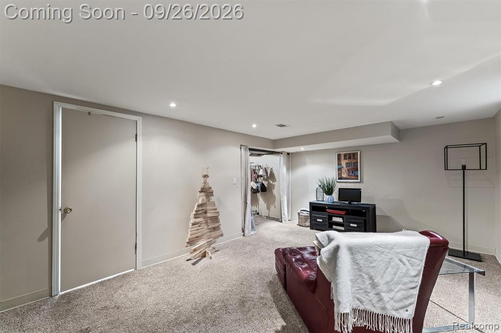 1492 Dover Hill Property Photo 20