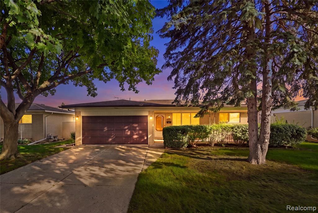 14309 Ivanhoe Drive Property Photo 3