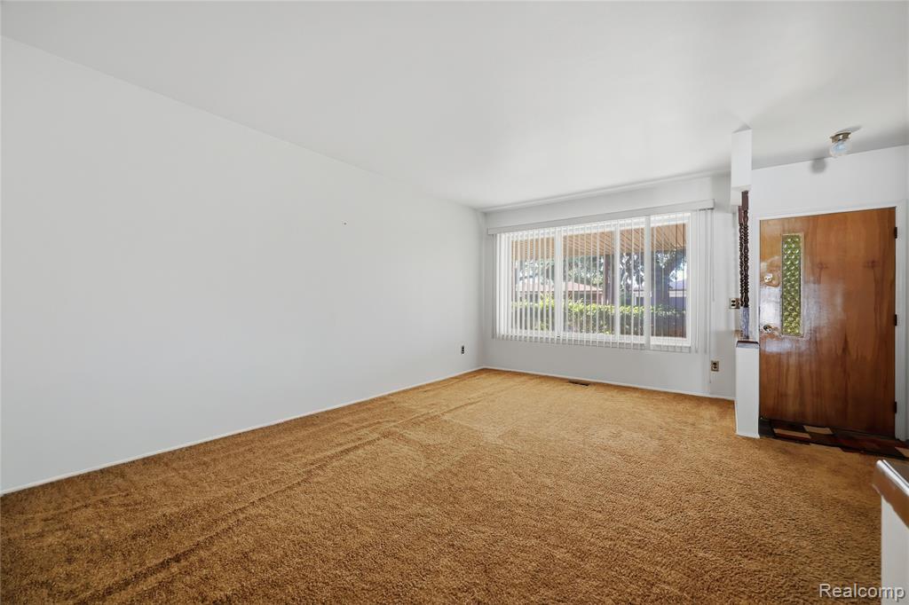 14309 Ivanhoe Drive Property Photo 12