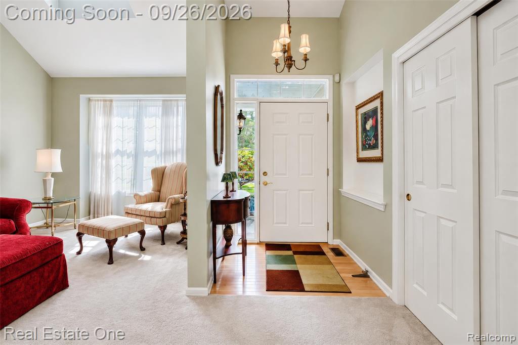 4018 Hillsdale Drive Property Photo 4