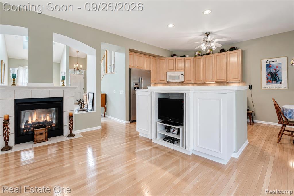4018 Hillsdale Drive Property Photo 10