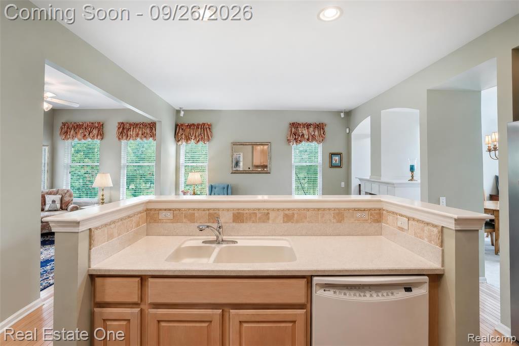 4018 Hillsdale Drive Property Photo 18