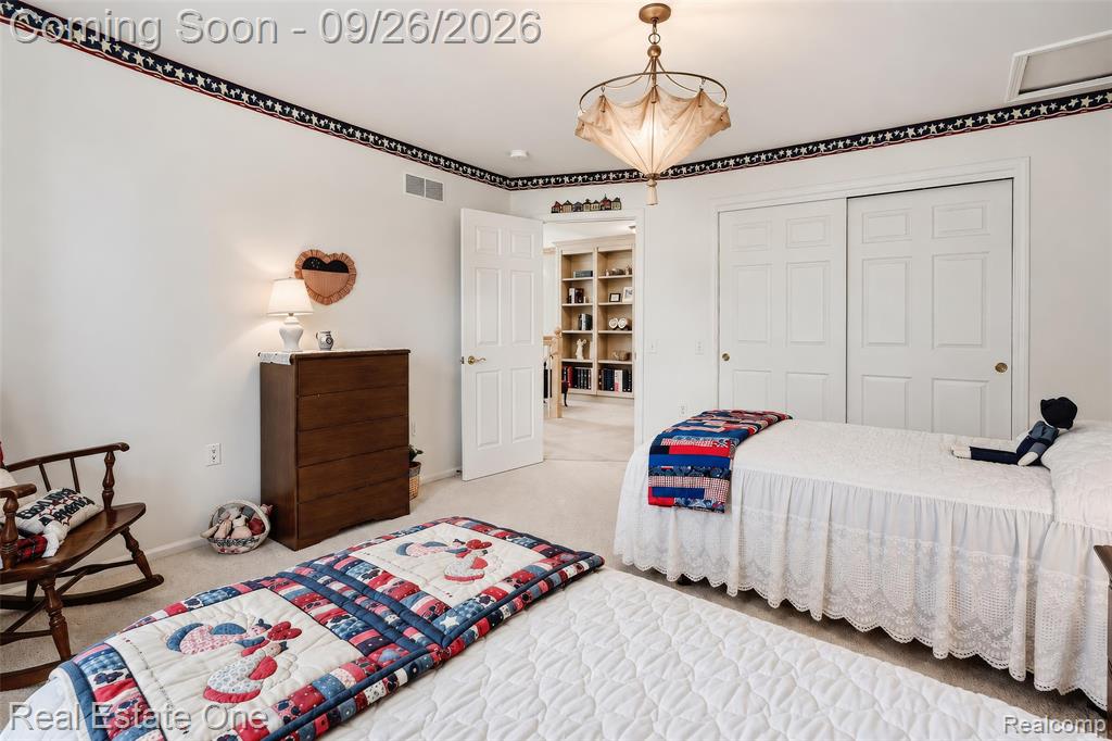 4018 Hillsdale Drive Property Photo 24