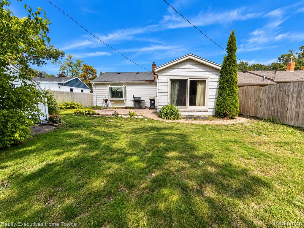 1806 Mansfield Street Property Photo 6