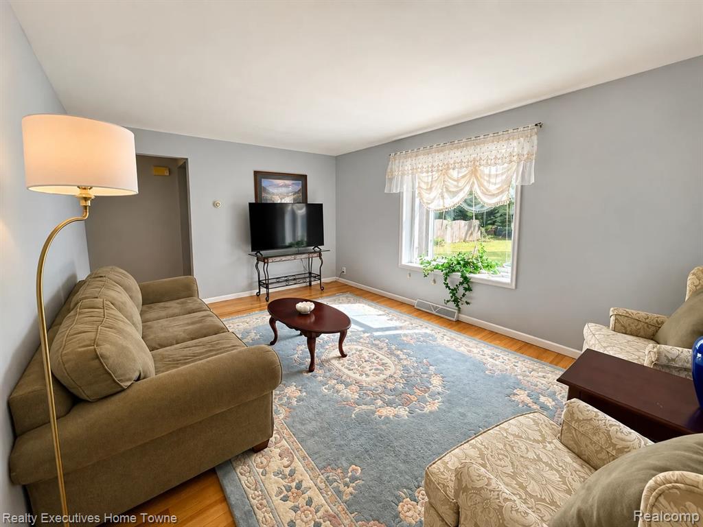 1806 Mansfield Street Property Photo 10