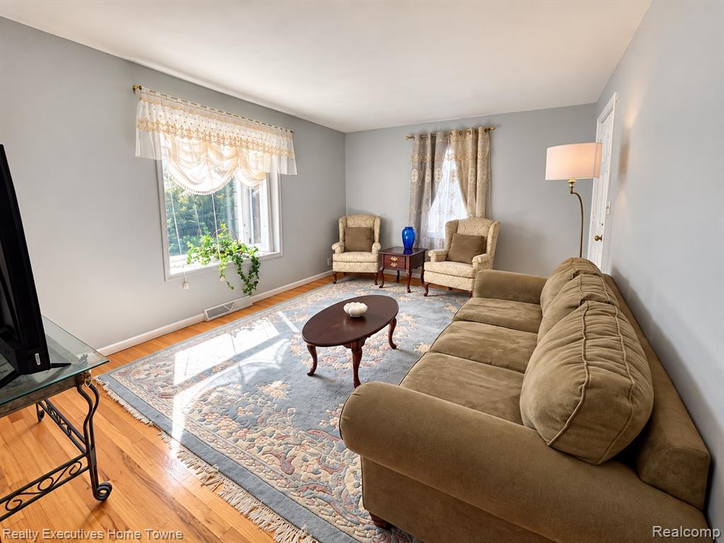 1806 Mansfield Street Property Photo 11