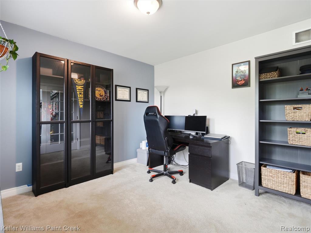8879 Indigo Lane Property Photo 15