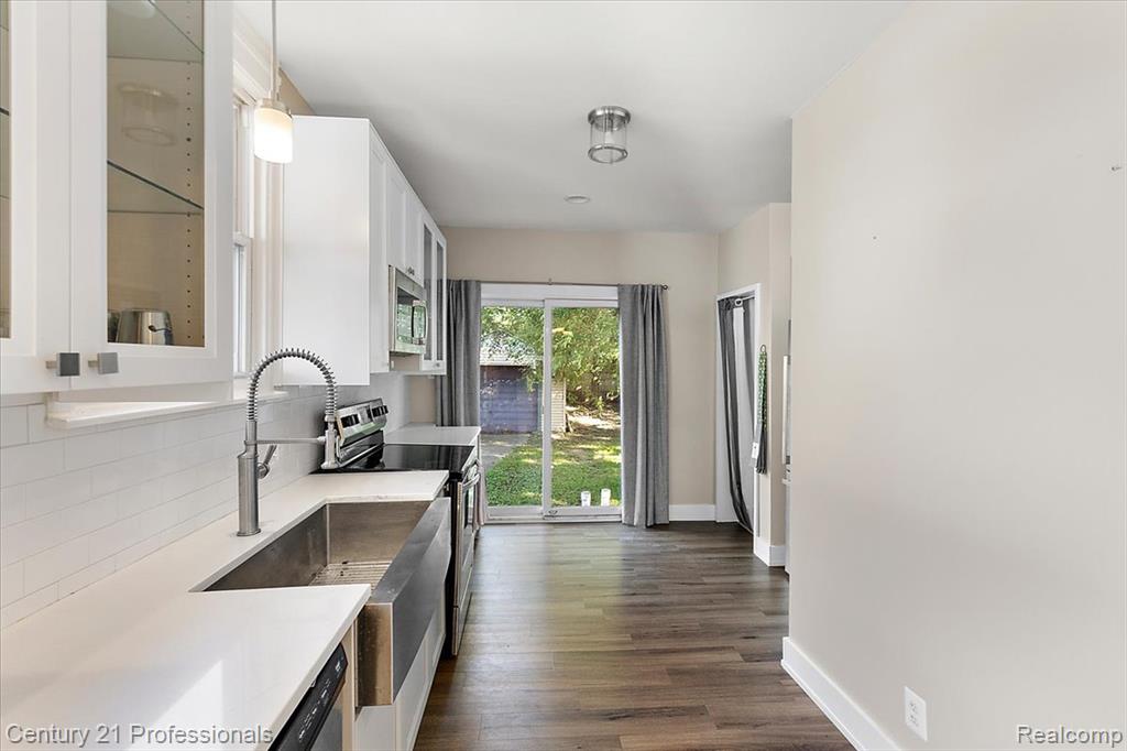 595 E Drayton Street Property Photo 14