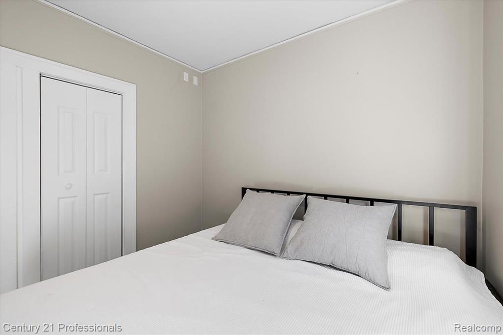 595 E Drayton Street Property Photo 21