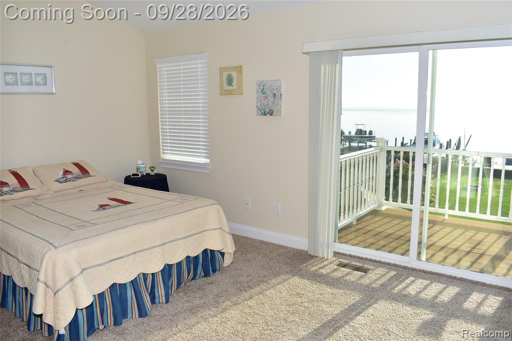 39046 Lakeshore Drive Property Photo 8