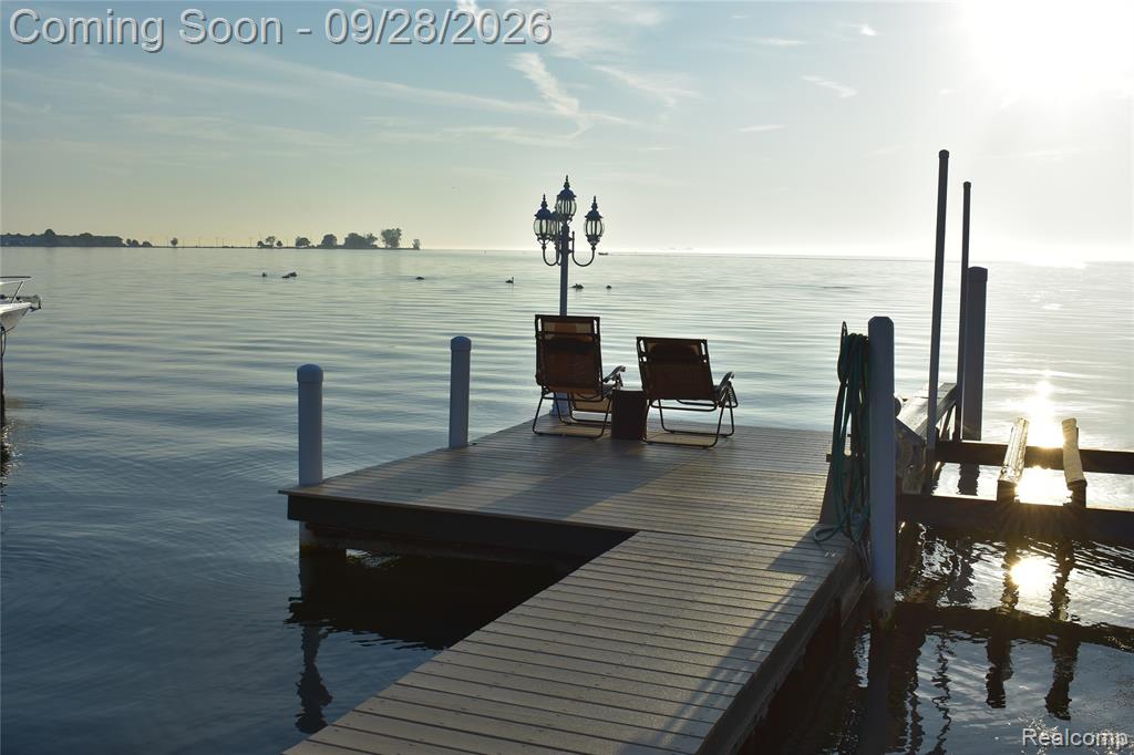 39046 Lakeshore Drive Property Photo 10
