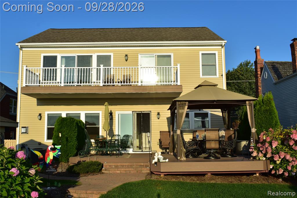 39046 Lakeshore Drive Property Photo 13