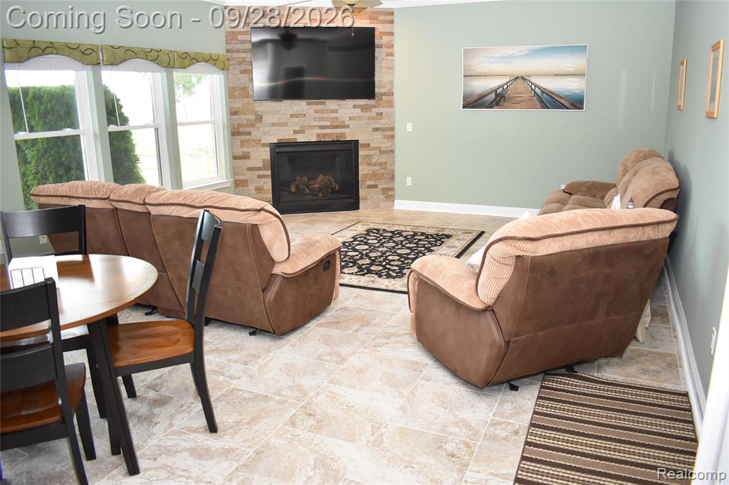 39046 Lakeshore Drive Property Photo 17