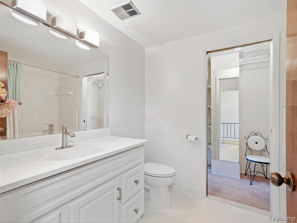 20937 Sherman Avenue Property Photo 22