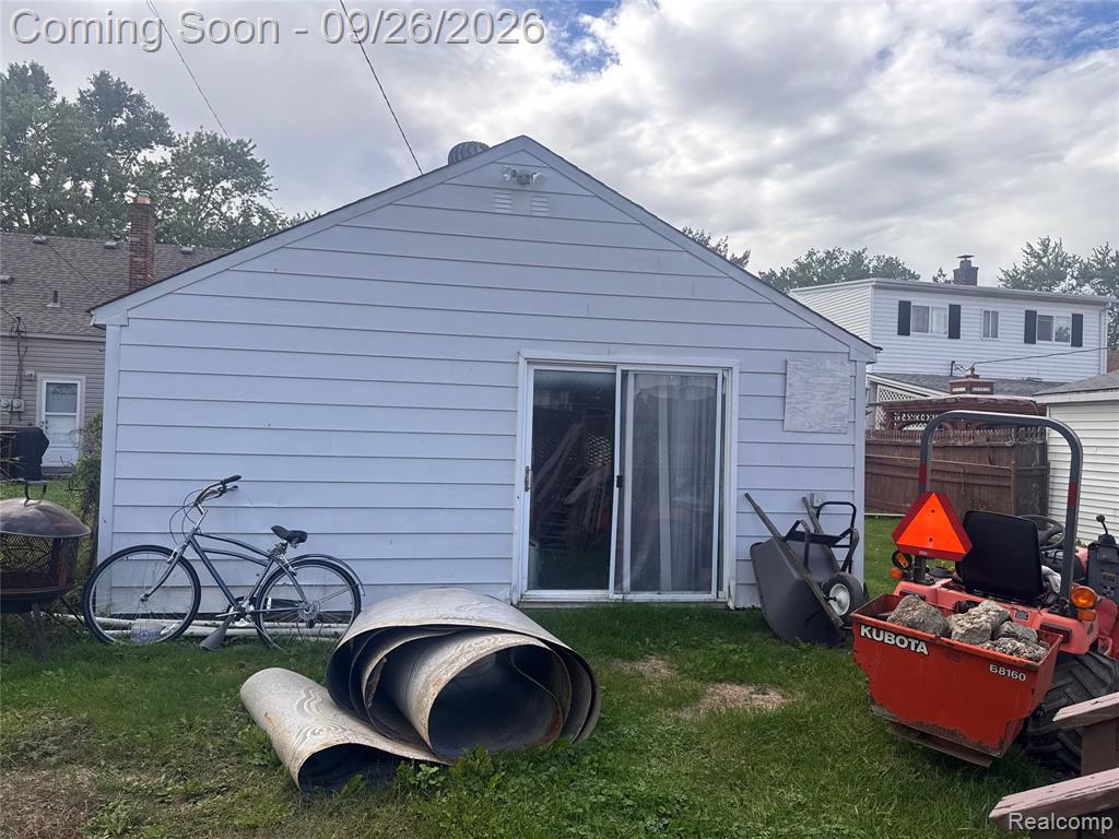 7997 Weddel Street Property Photo 5