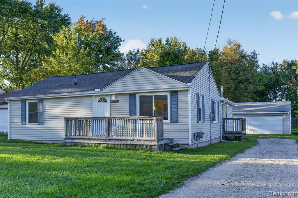 5465 Raymond Avenue Property Photo 1