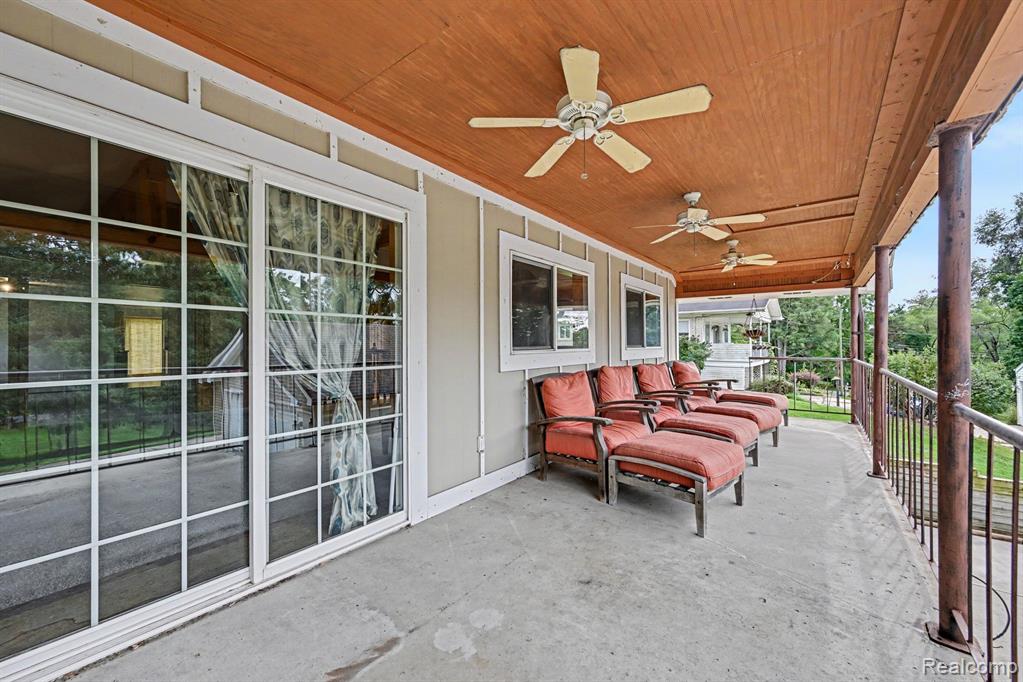 3566 Lotus Drive Property Photo 28