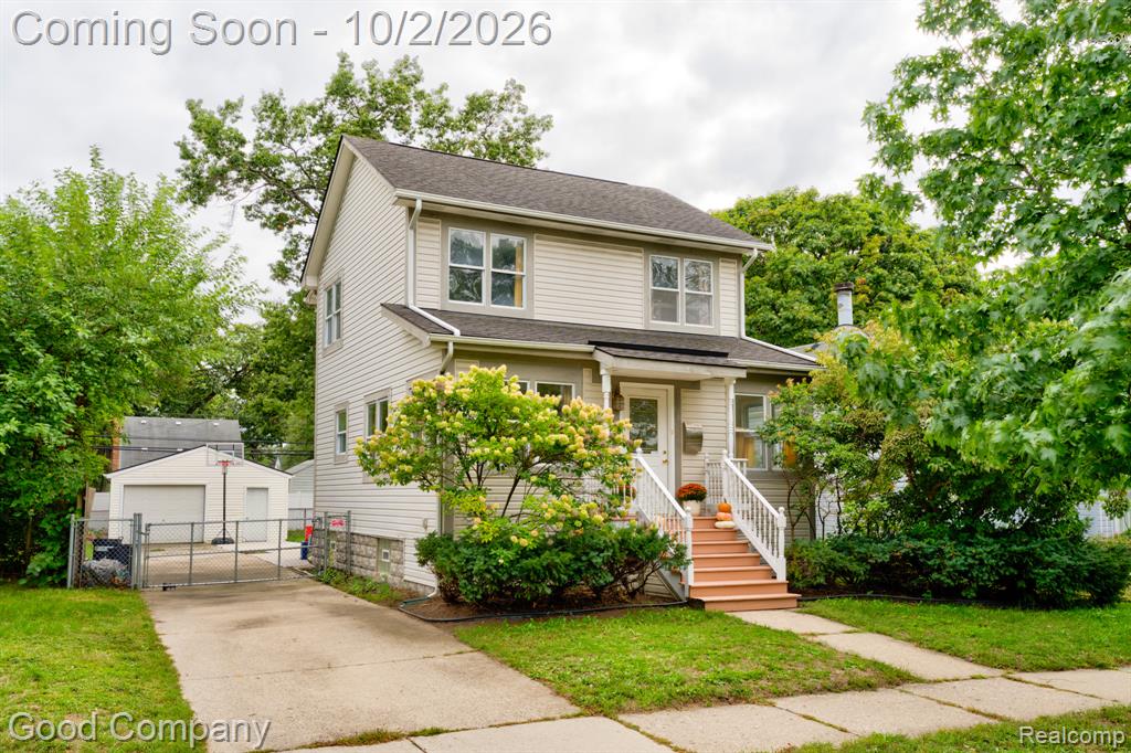 1665 W Troy Street Property Photo 1