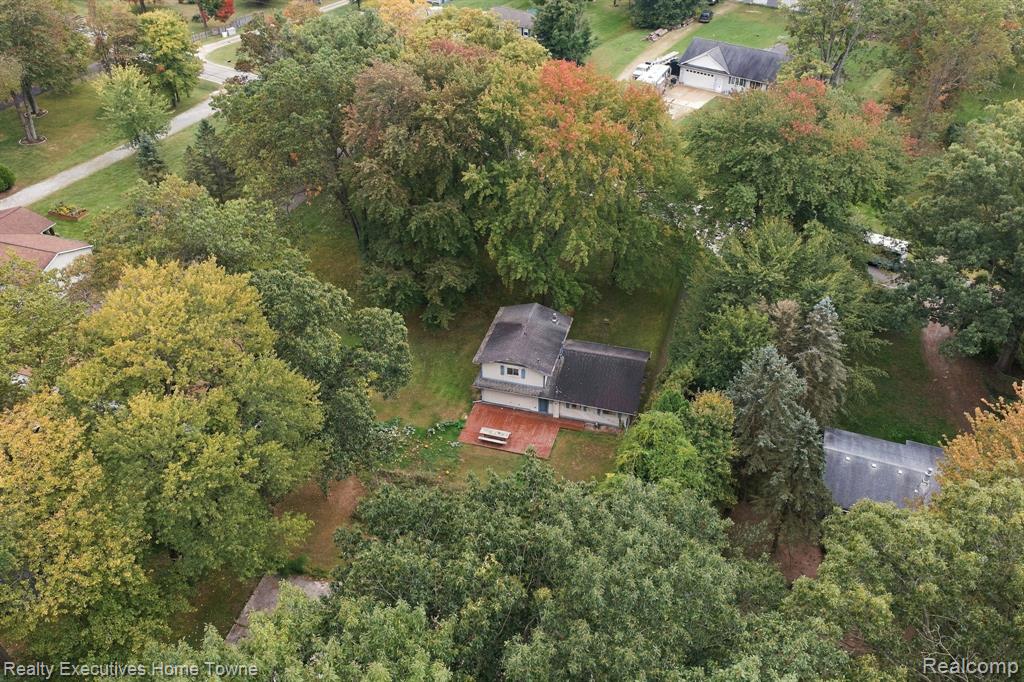 6670 Holland Road Property Photo 9