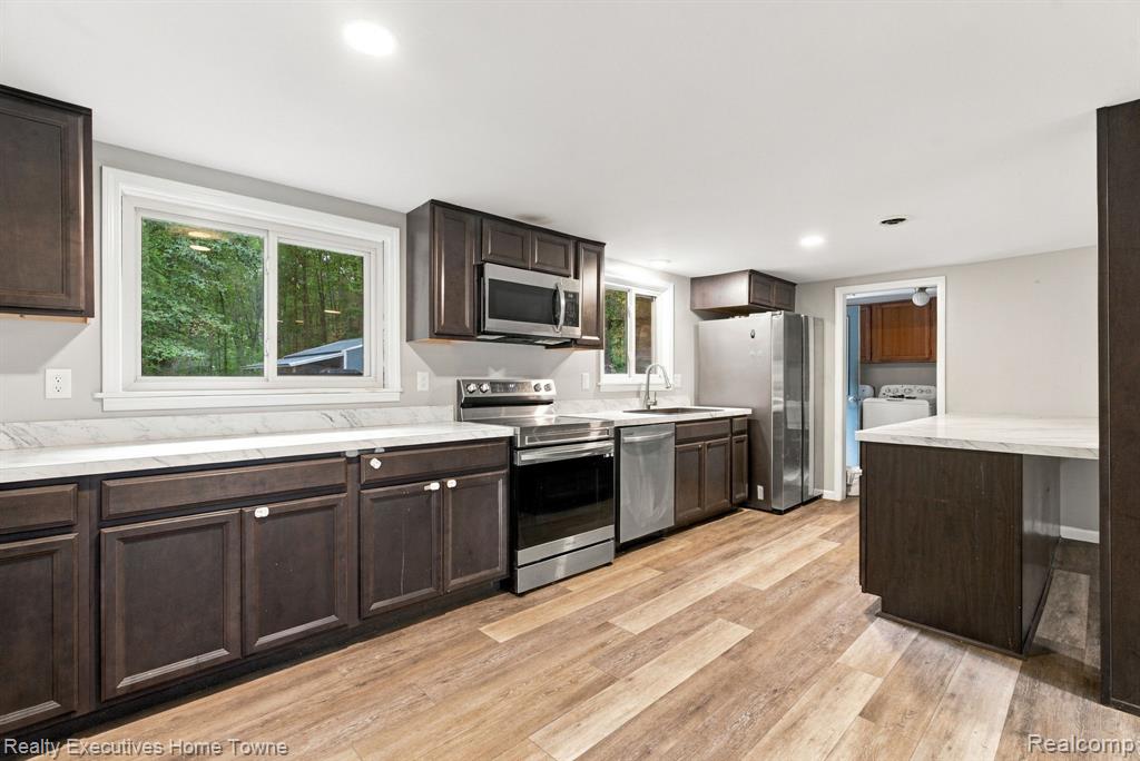 6670 Holland Road Property Photo 14