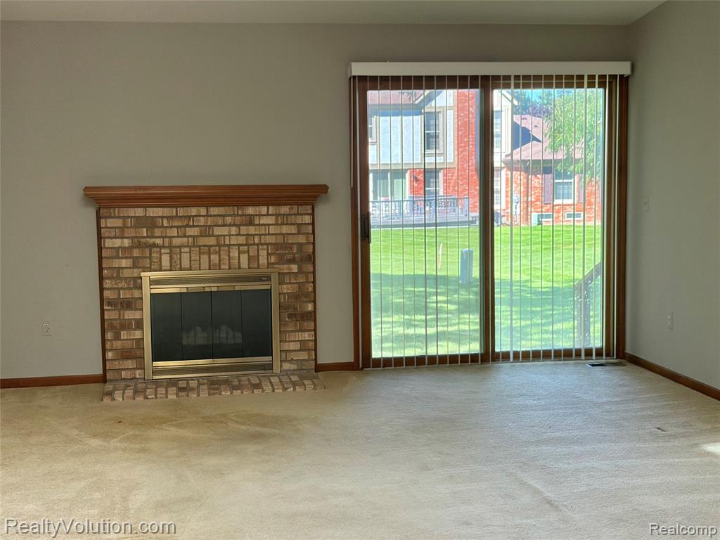 49255 Chestnut Hill Court Property Photo 9
