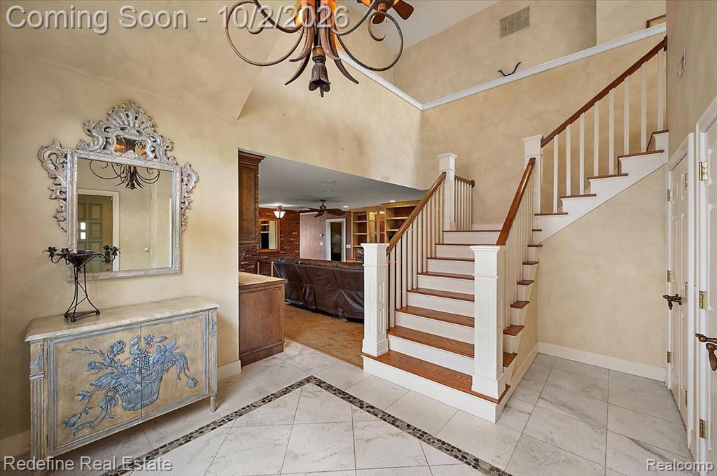 12172 N Lakeshore Drive Property Photo 8