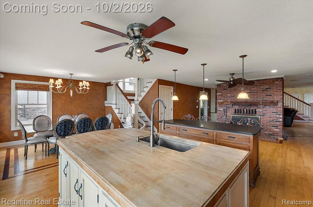 12172 N Lakeshore Drive Property Photo 24