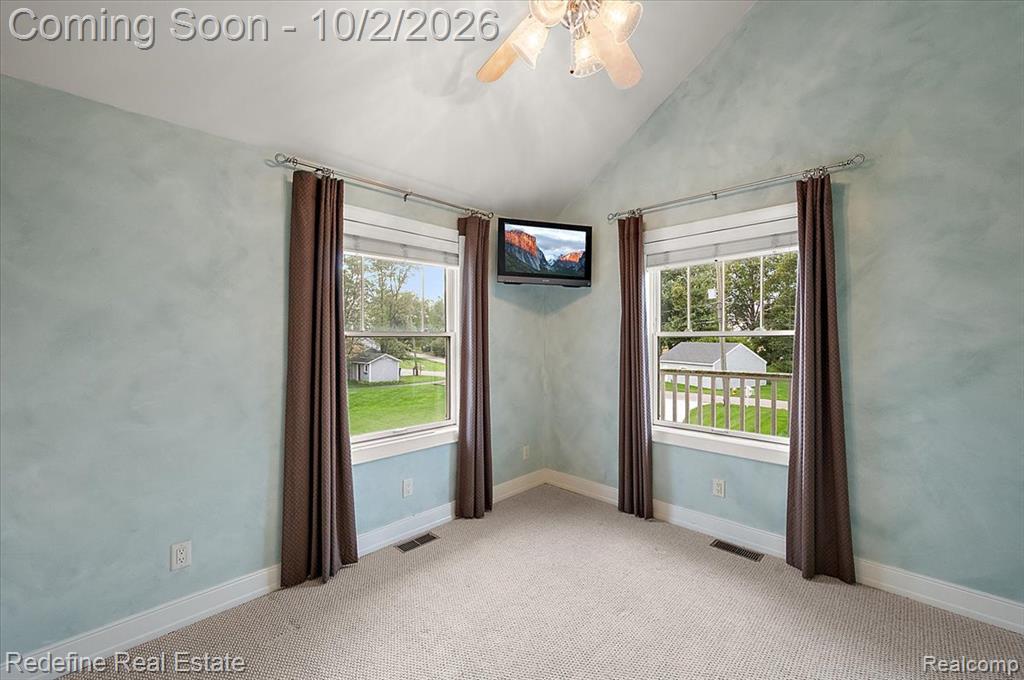12172 N Lakeshore Drive Property Photo 32