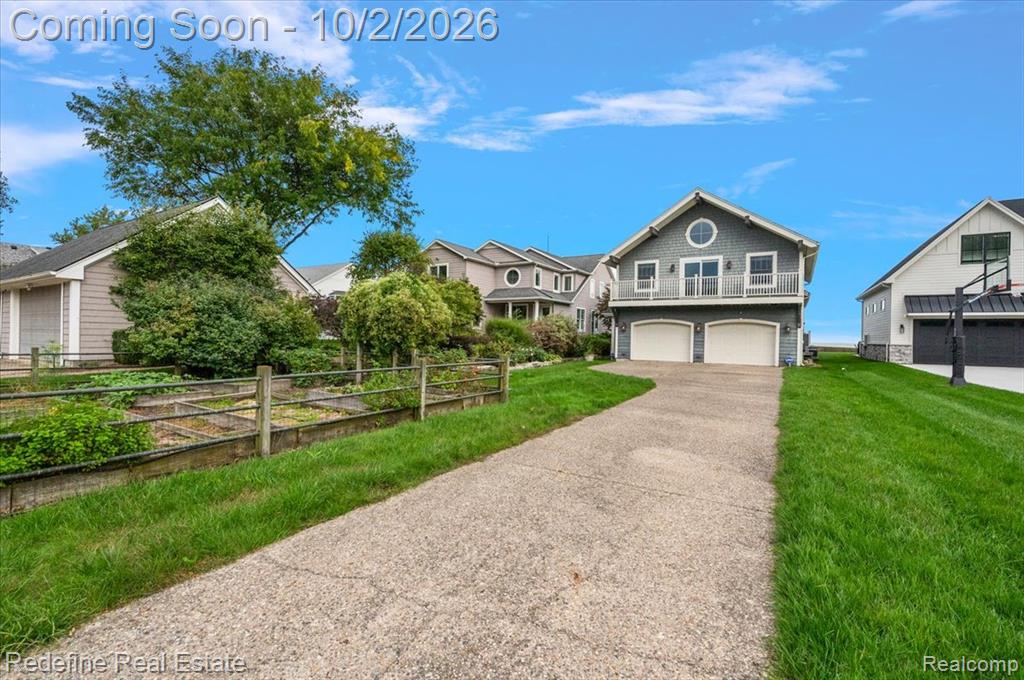12172 N Lakeshore Drive Property Photo 53