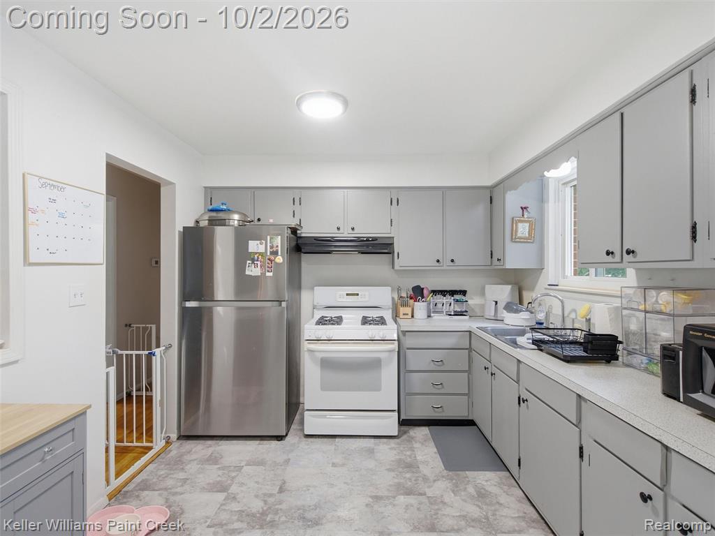 50136 North Avenue Property Photo 4