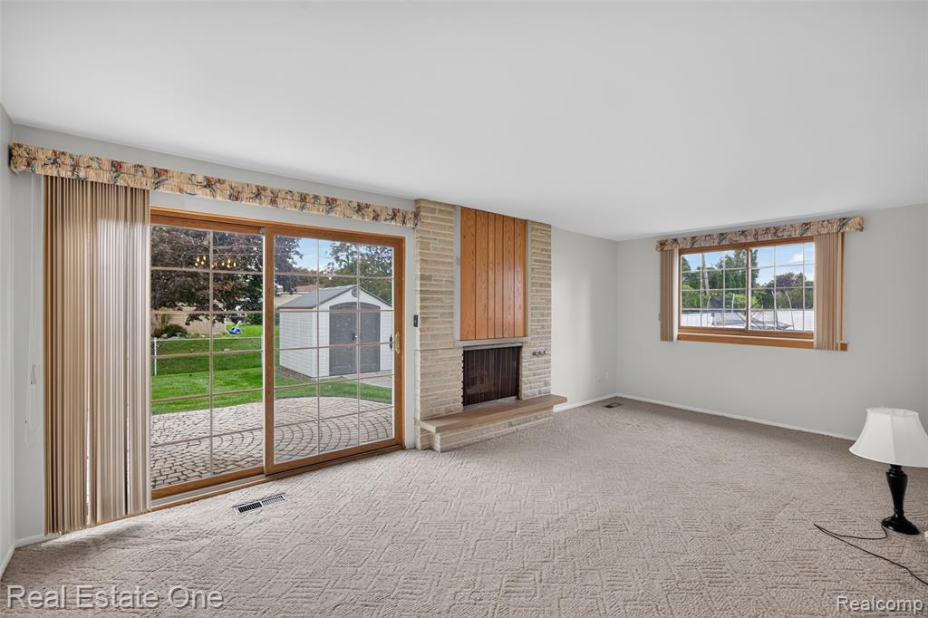 30304 Austin Drive Property Photo 11