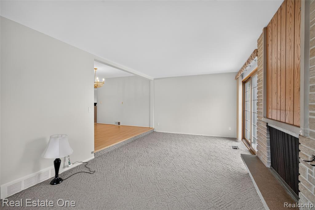 30304 Austin Drive Property Photo 12